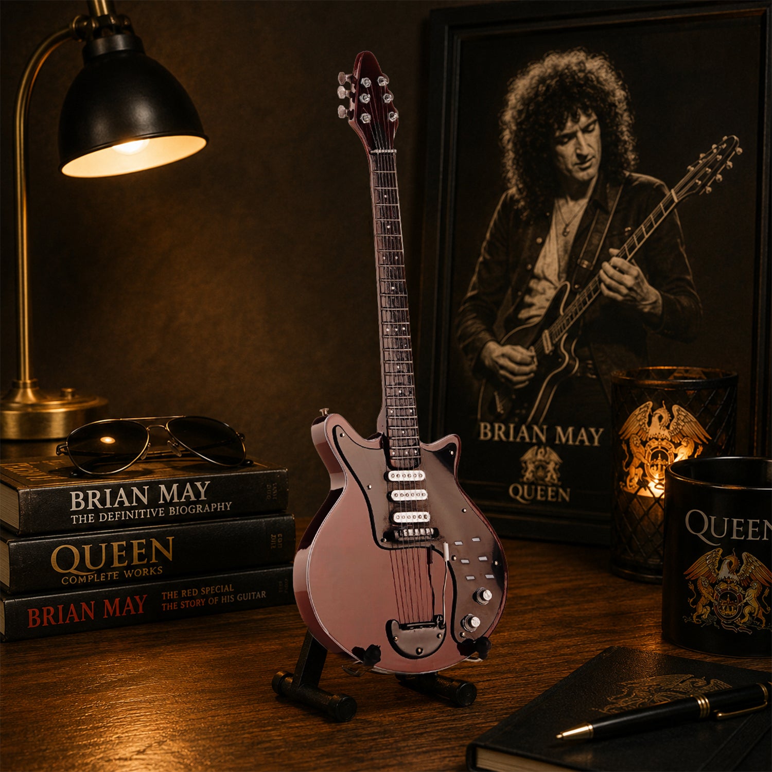Axe Legends Mini Guitar - Brian May Style Collector Model
