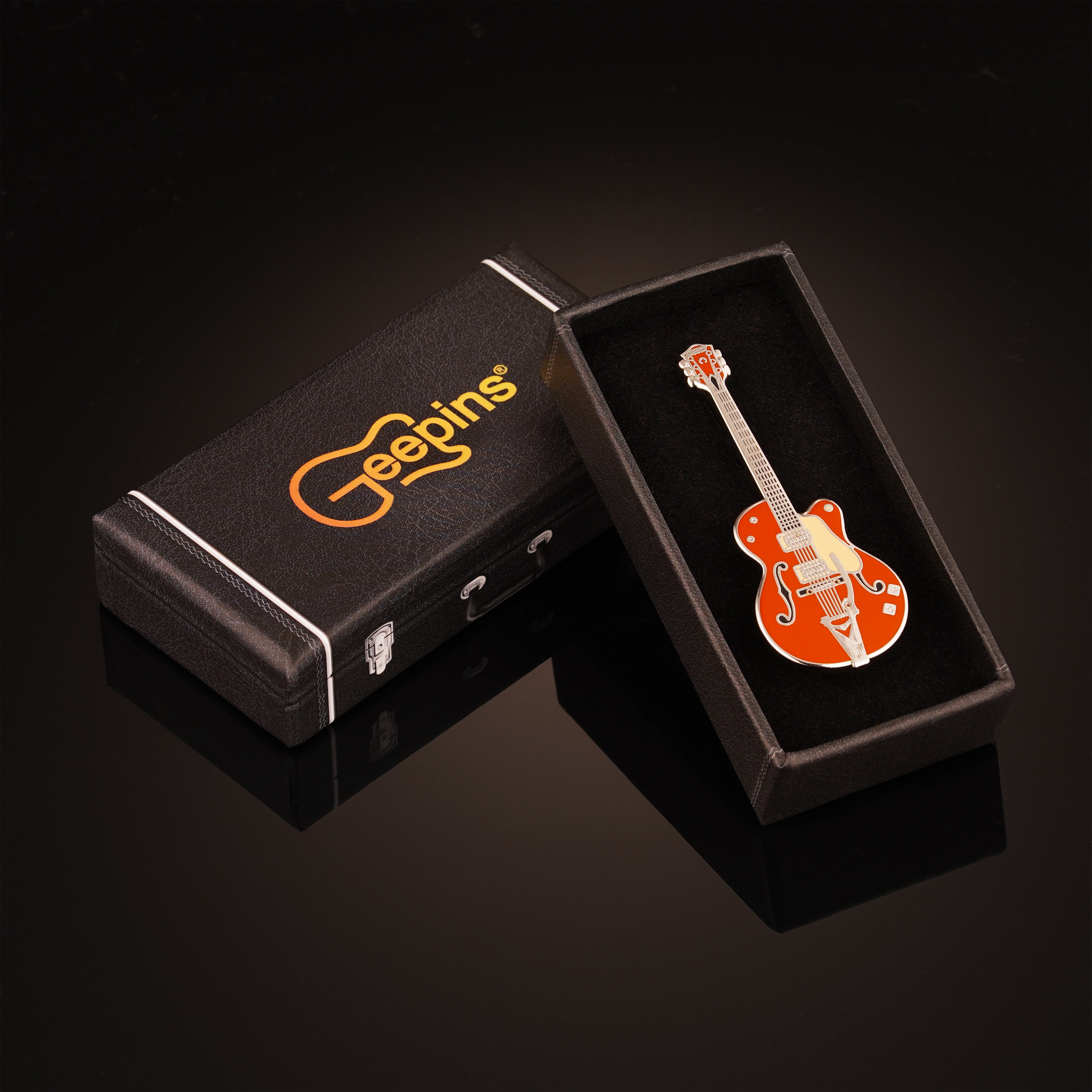 Geepin Gretsch Orange Guitar Pin