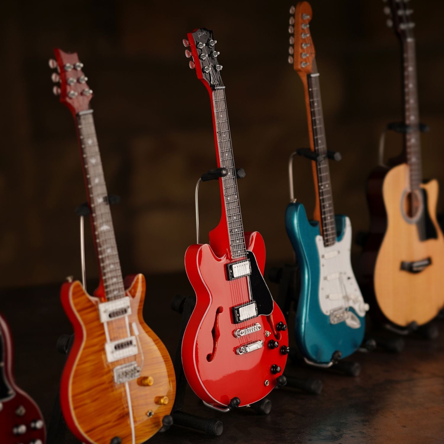 Axe Legends Mini Guitar - Red 335 Style Collector Model