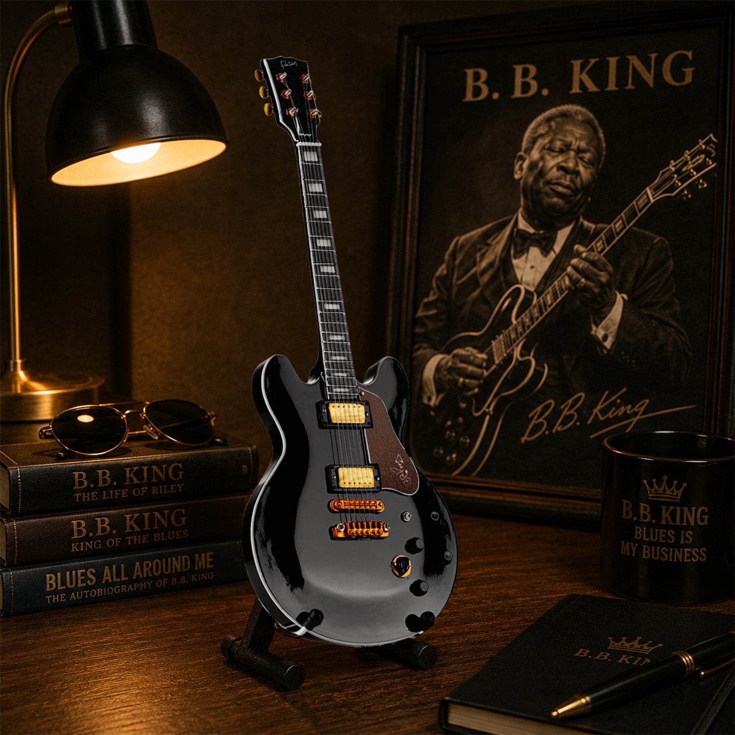 Axe Legends Mini Guitar - Lucille 335 Style Collector Model