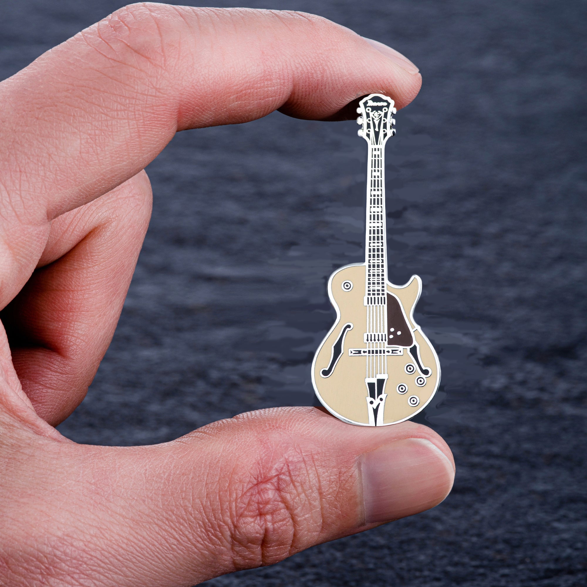Geepin George Benson Guitar Pin